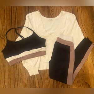 Z Supply leggings, sports bra and sweatshirt set size medium!